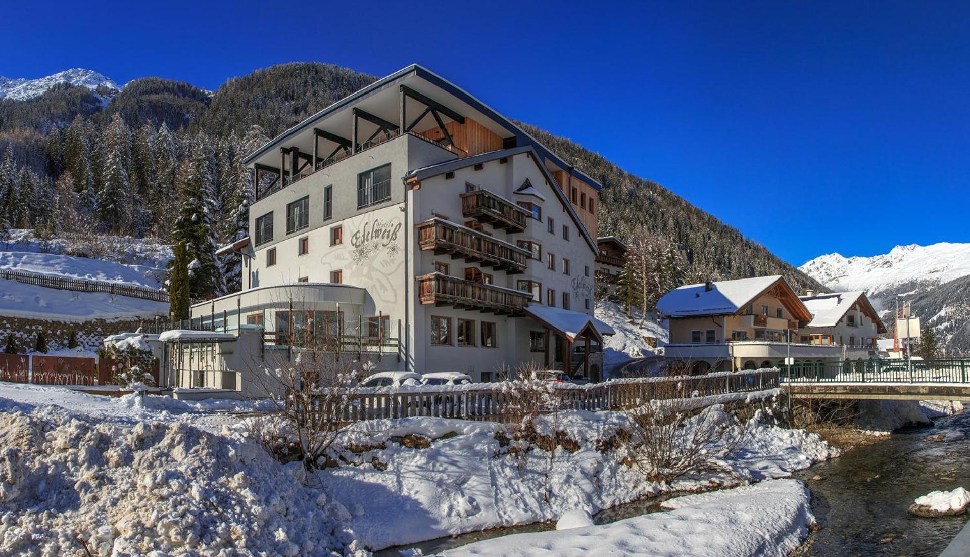 Hotel Edelweiss كاونرتال المظهر الخارجي الصورة